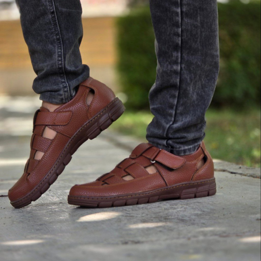 حراج فوق العاده  کفش تابستانه طبی استاندارد مردانه  مقاوم و راحت رنگ قهوه ای روشن  با ارسال رایگان