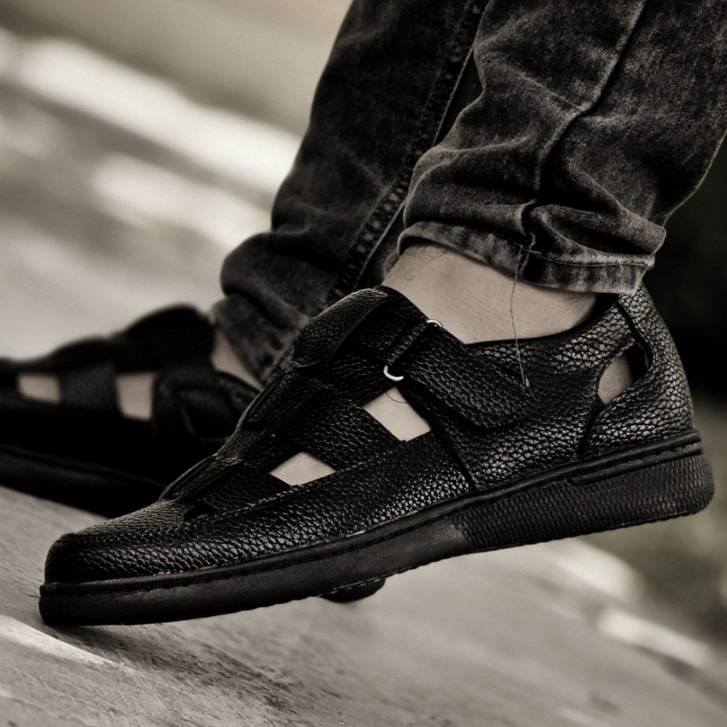 حراج فوق العاده  کفش تابستانه طبی استاندارد مردانه   با کیفیت و زیبا رنگ قهوه ای روشن  با ارسال رایگان