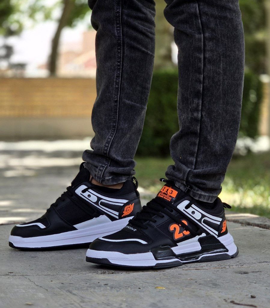 حراج بی نظیر    کفش اسپرت مردانه و پسرانه مدل جردن 23 رنگ مشکی زیره سفید پرفروش  با ارسال رایگان