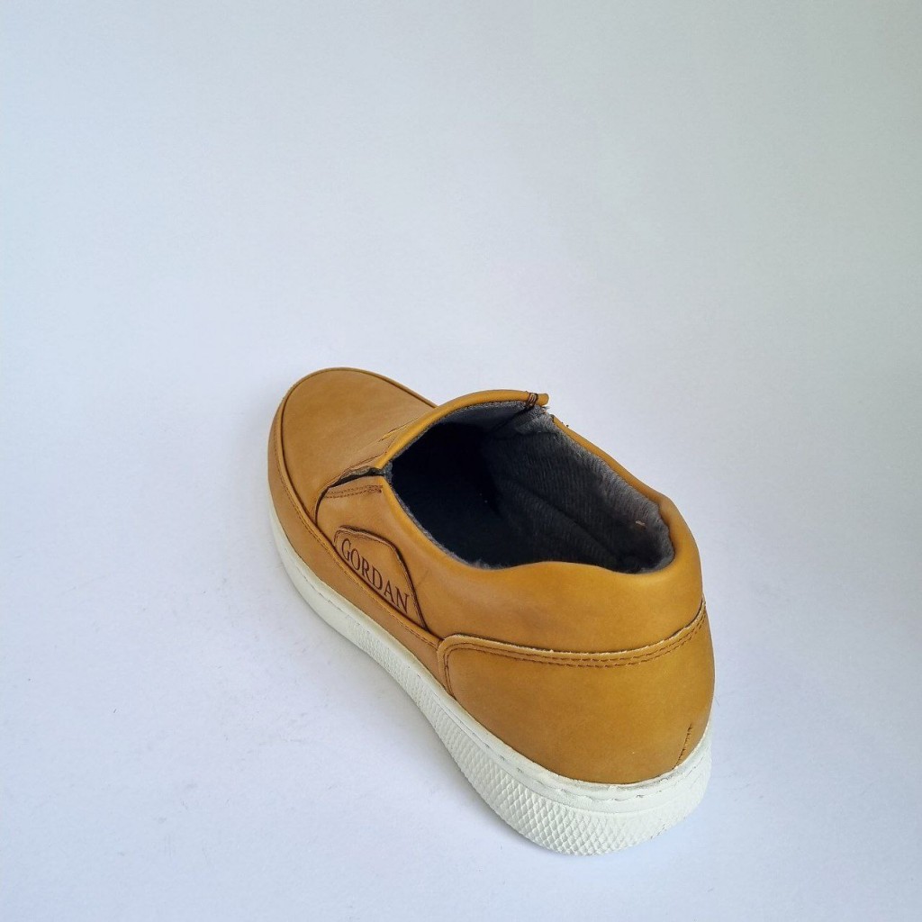 حراااج استنایی کفش مجلسی و طبی مردانه پسرانه شیک و خاص رنگ خردلی  باارسال رایگان