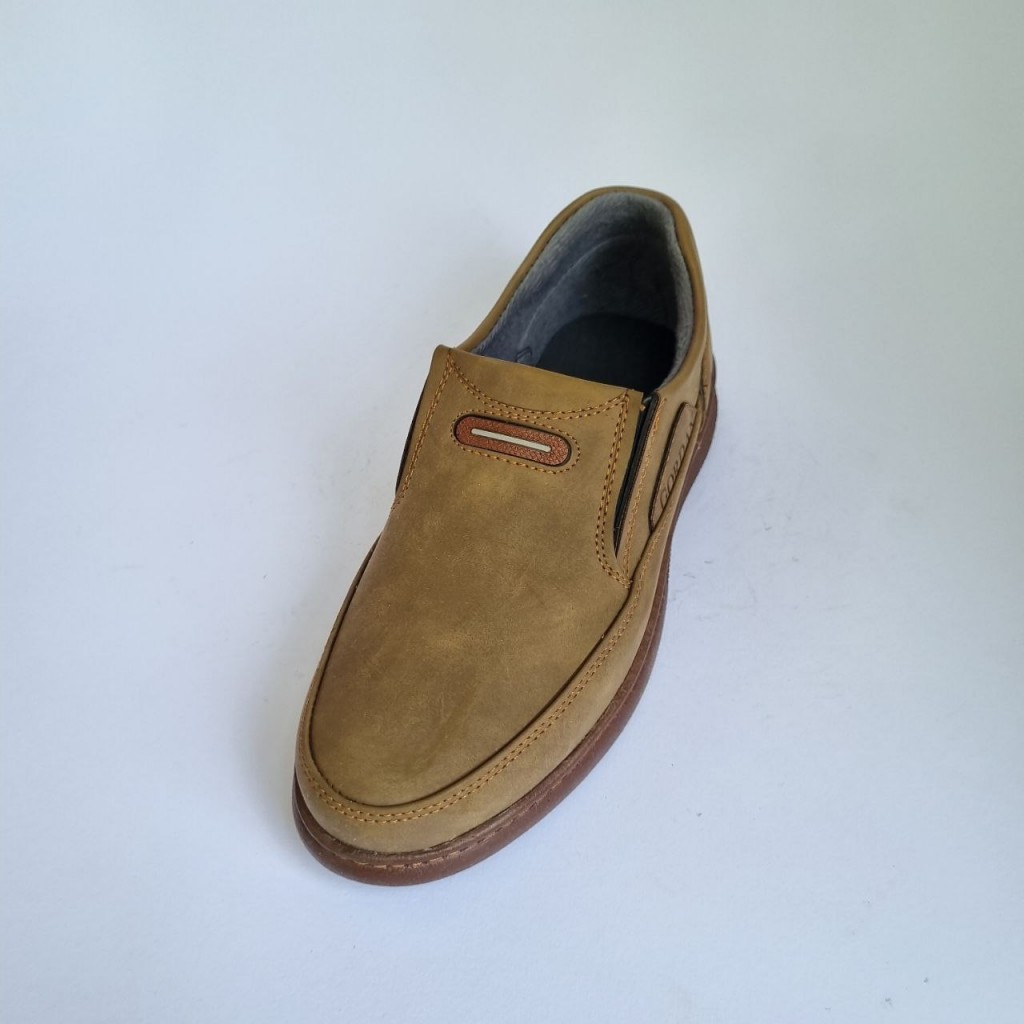 فروش ویژه کفش مجلسی و طبی مردانه پسرانه  باطرحی ساده و خاص رنگ مشکی  باارسال رایگان