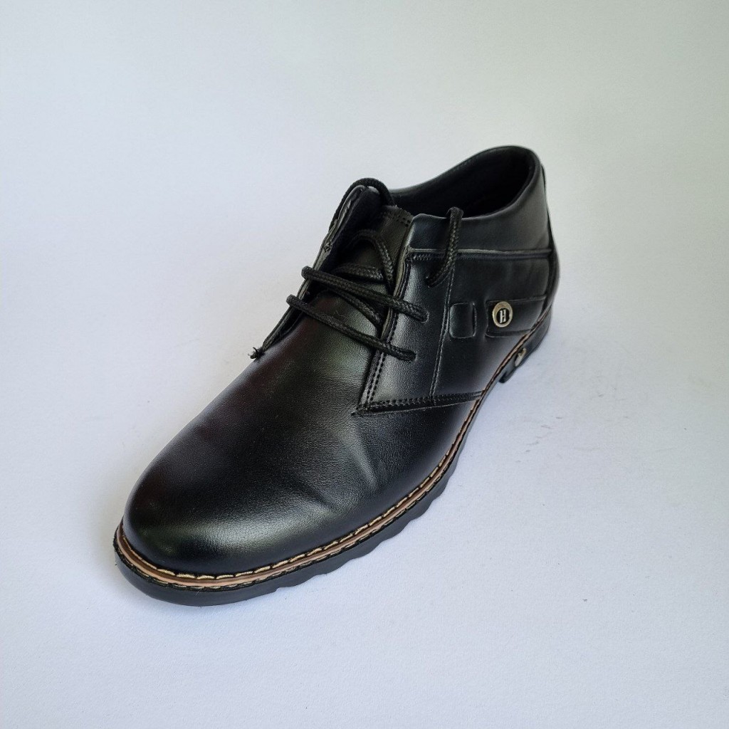 حراااااجی کفش مجلسی مردانه پسرانه بندی  شیک و مقاوم رنگ مشکی  باارسال رایگان