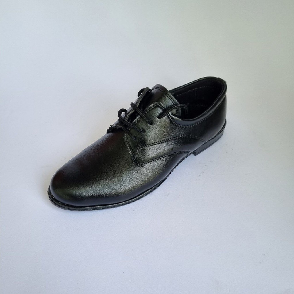فروش عاااالی  کفش مجلسی مردانه پسرانه بندی  با دوام و مقاوم رنگ مشکی  باکیفیت