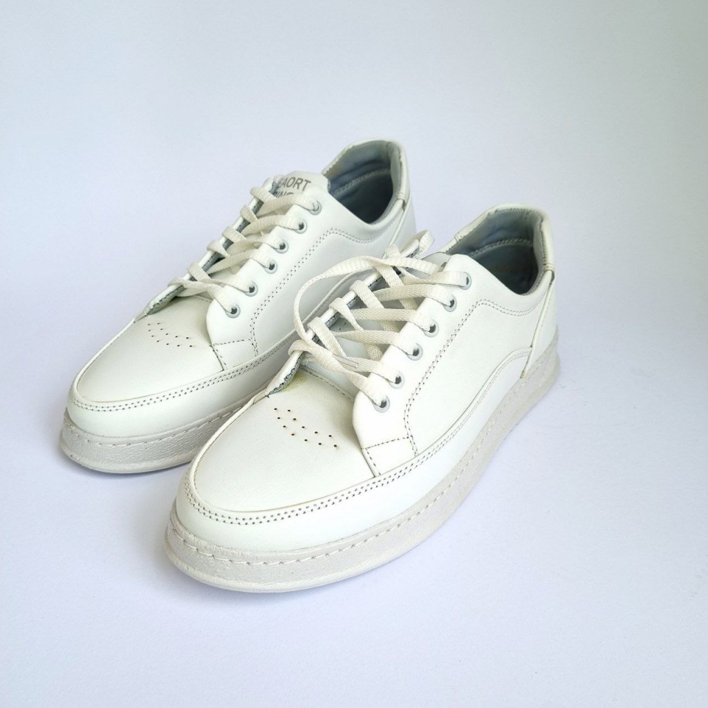 فروش  ویژه کفش اسپرت  مردانه مدل ونس سبک و زیبا رنگ طوسی تمام باارسال رایگان