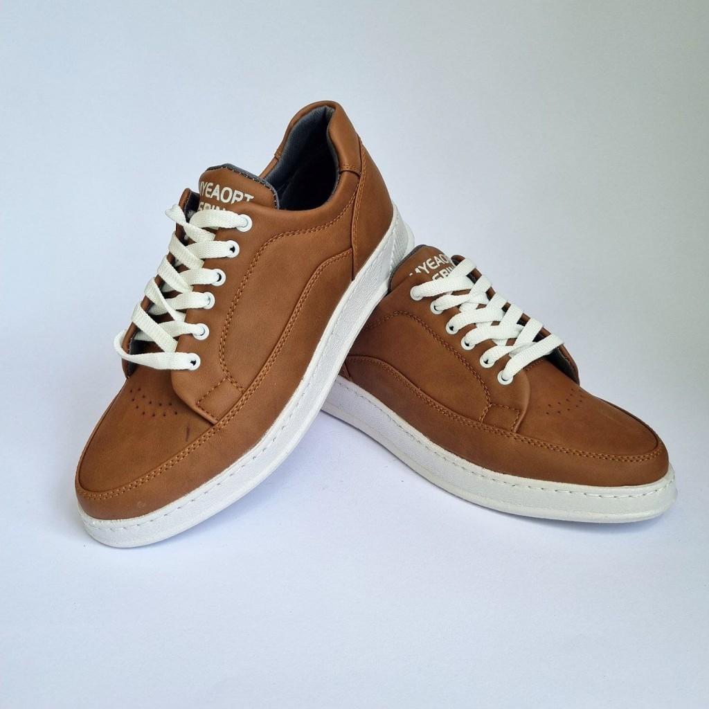 تخفیف فوق العاده کفش اسپرت مردانه مدل ونس بسیار با دوام و  پرطرفدار رنگ مشکی  باارسال رایگان