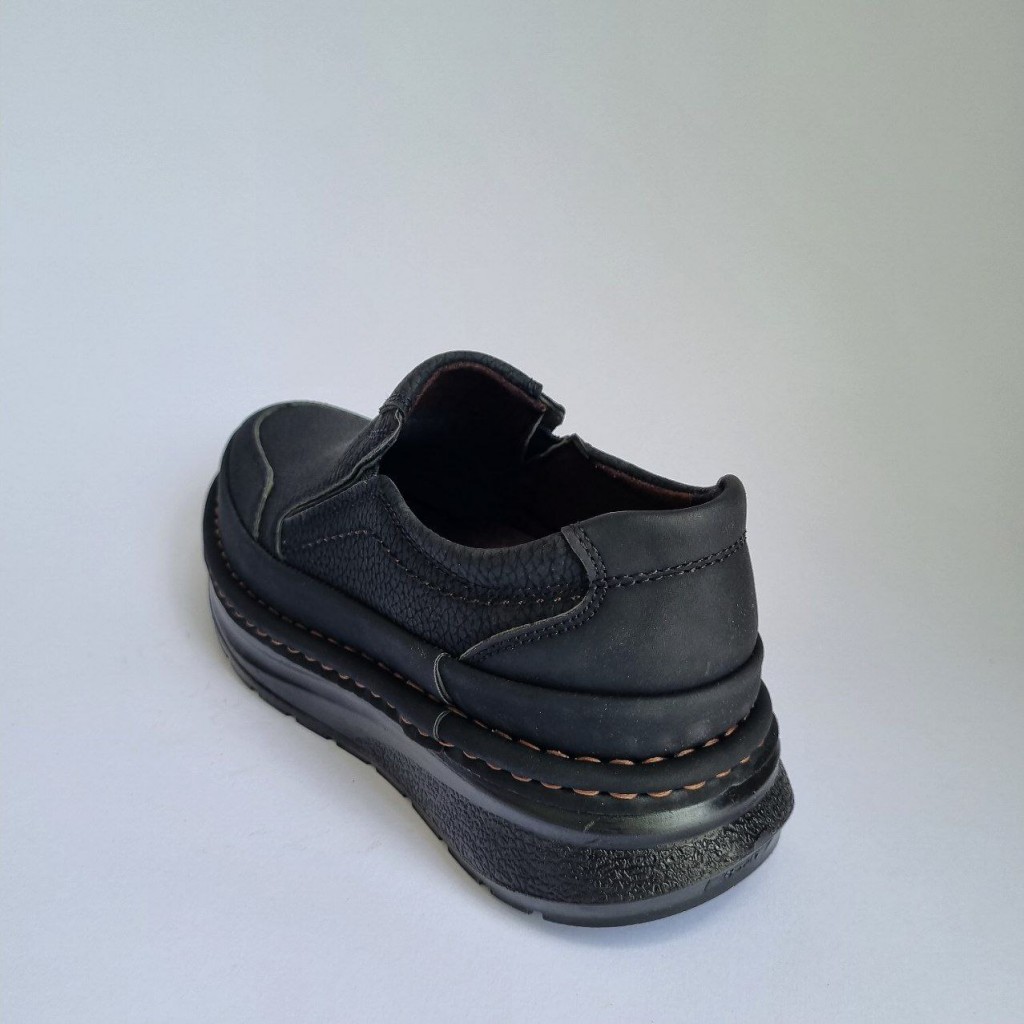 فروش واقعی کفش طبی استاندارد مردانه مدل جدید سبک و نرم رنگ مشکی  با ارسال رایگان