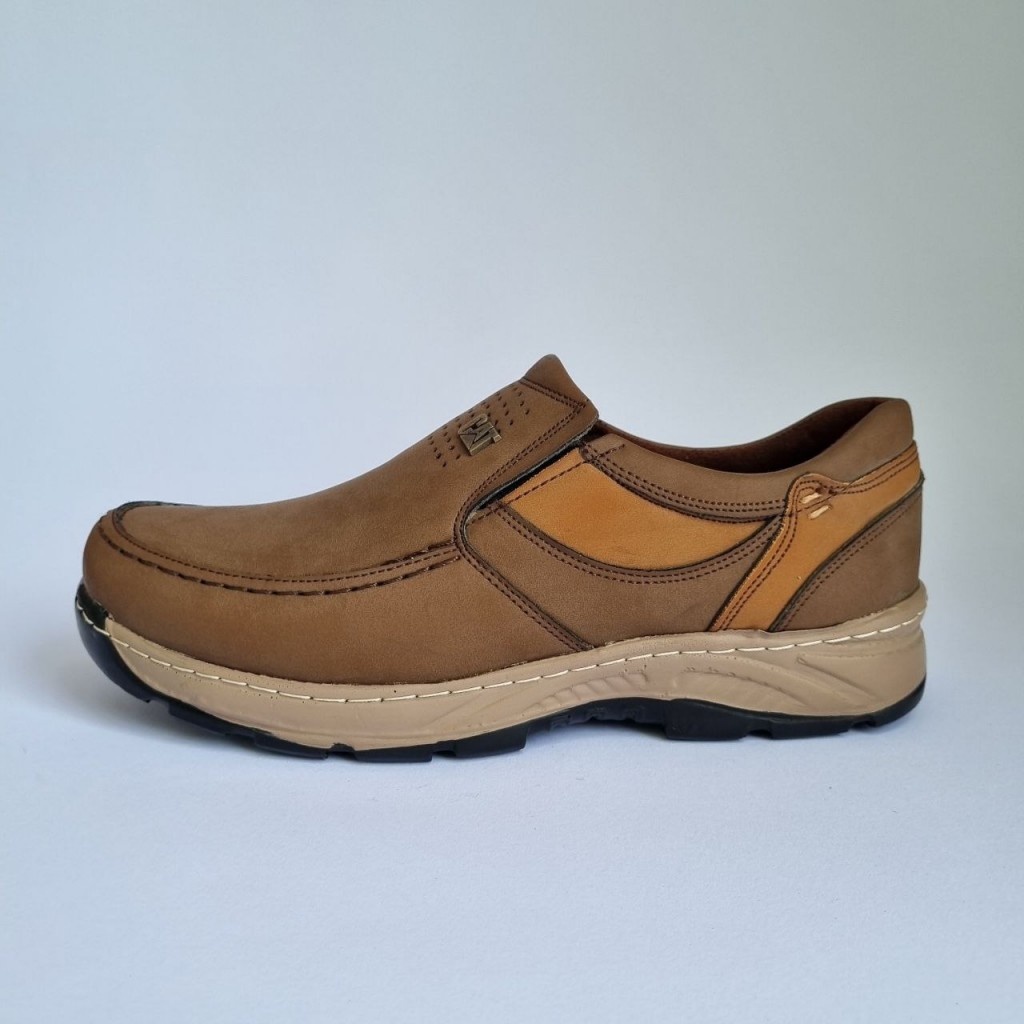 حراج ویژه کفش طبی استاندارد اداری مجلسی مردانه  سبک و جذاب رنگ قهوه ای باارسال رایگان