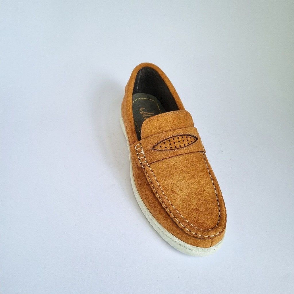 فروش هیجان انگیز کفش کالج مردانه پسرانه زیبا و بادوام رنگ خردلی   جذاب