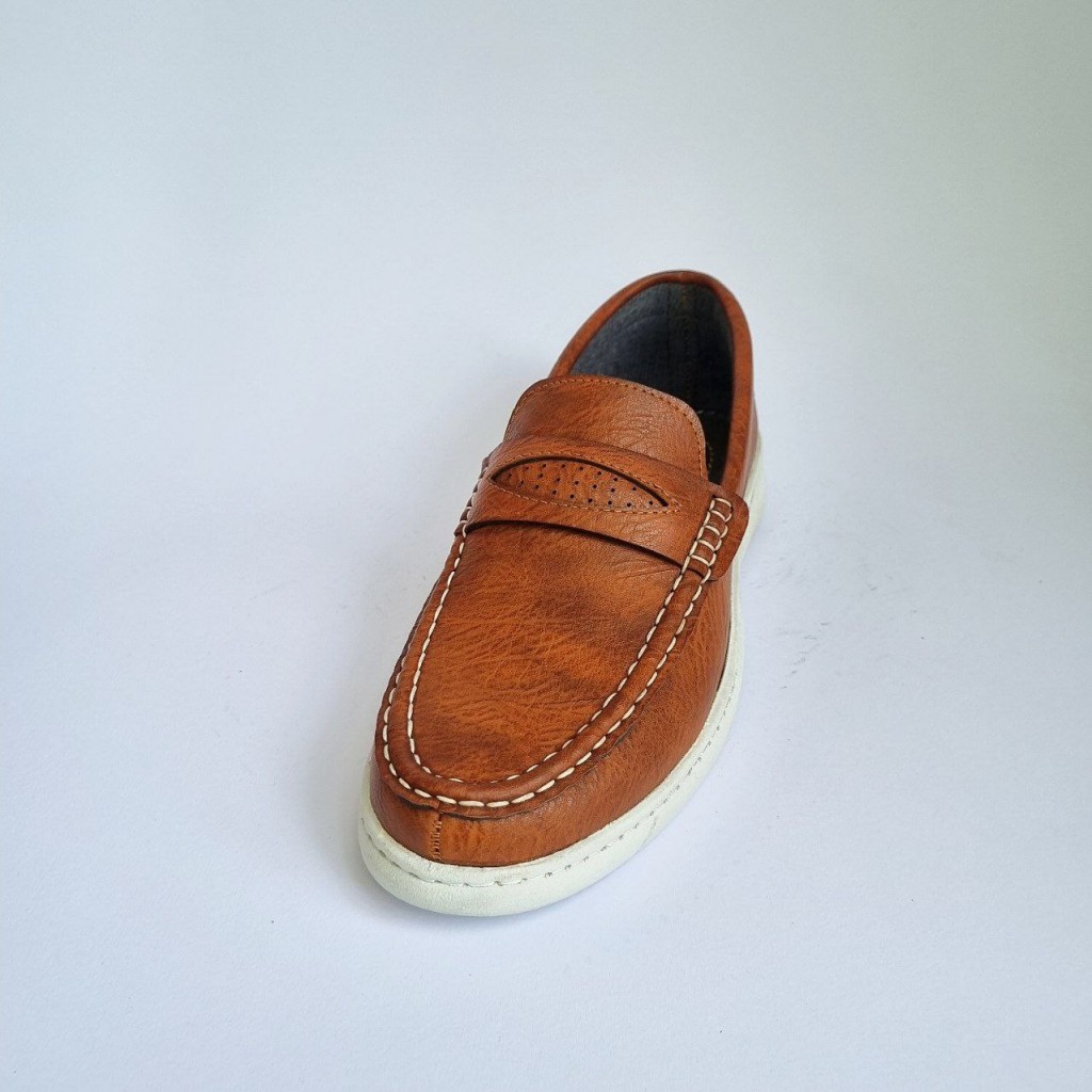 فروش ویژه کفش کالج مردانه پسرانه بسیار بادوام و مقاوم رنگ طوسی با ارسال رایگان