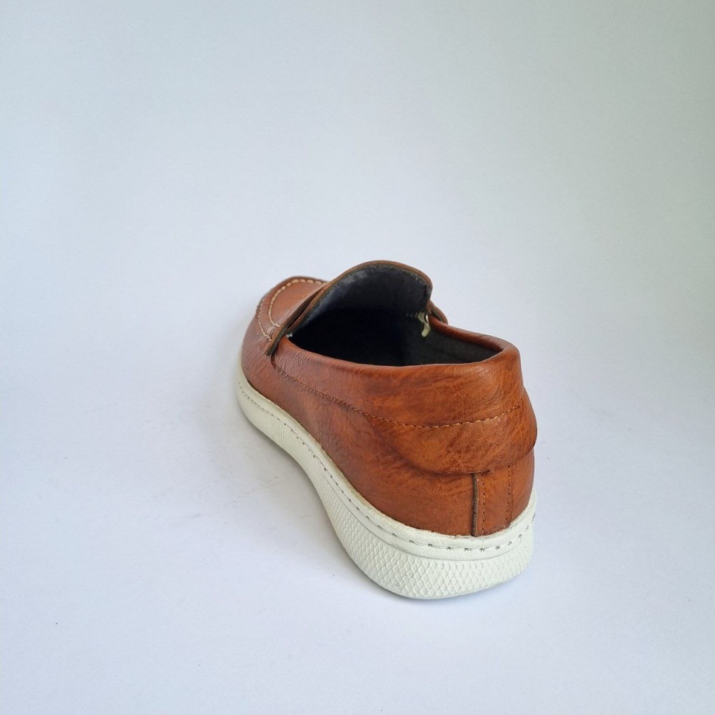 فروش ویژه کفش کالج مردانه پسرانه بسیار بادوام و مقاوم رنگ طوسی با ارسال رایگان