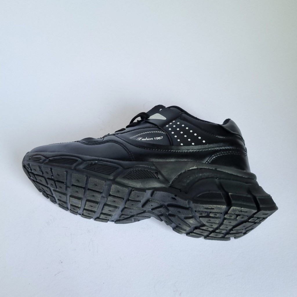 فروش  فوق العاده کفش کتونی اسپرت دخترانه و زنانه مدل  فشیون نگینی  شیک و دلبر رنگ سفید  سبز با ارسال رایگان