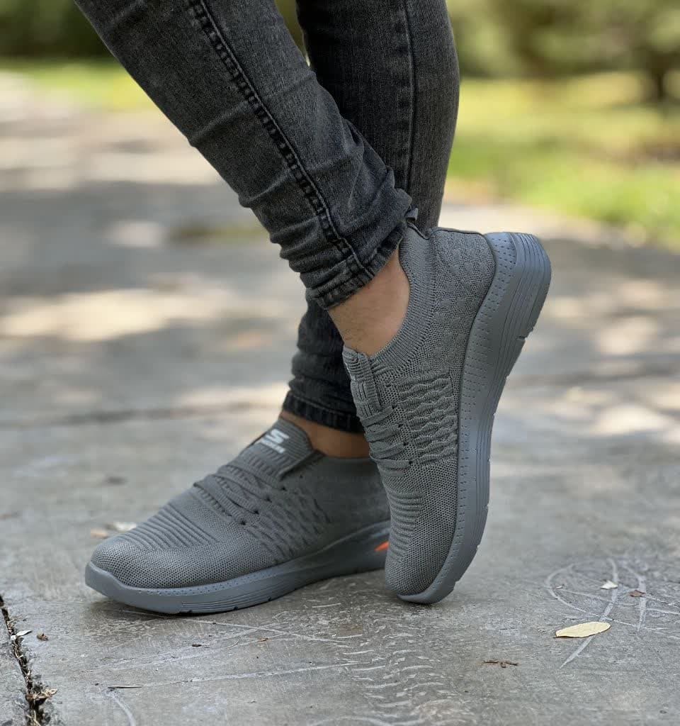 حراج فوق العاده  کفش  طبی مردانه جذاب و زیبا  رنگ  مشکی تمام  با ارسال رایگان 3760