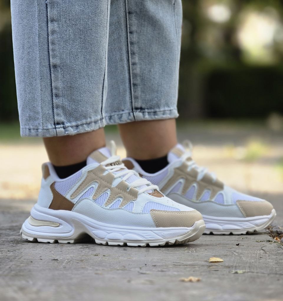 فروش واقعی کفش کتونی اسپرت دخترانه و زنانه مدل فشیون جذاب رنگ کرم سبز  با ارسال رایگان