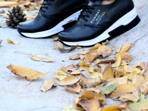 حراج کفش طبی زنانه مدل جدید کد 329