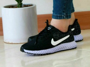 حراج اسپورت نایک ست زن و مرد کد 4041