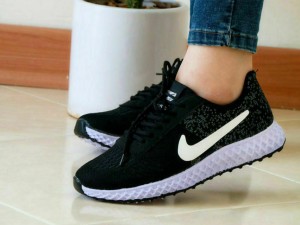 حراج اسپورت نایک ست زن و مرد کد 4041