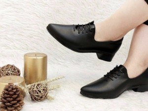 حراج کفش زنانه جدید مدل  بندی کد 161 بادوام و خاص