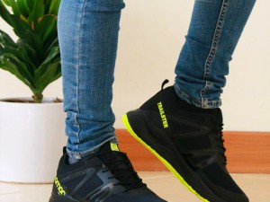 آفر ویژه کفش اسپرت مردانه مدل سالامون با ارسال رایگان فقط 278000 تومان