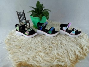 حراج کفش تابستانه بچگانه دخترانه سایز 30تا 35 با ارسال رایگان فقط 188000 تومان