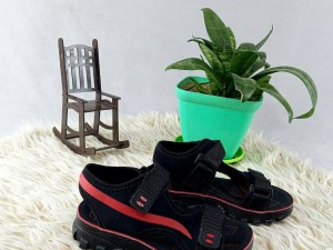 حراج کفش تابستانه بچگانه سایز 30تا 35 با ارسال رایگان فقط 188000 تومان