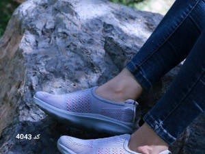 حراج کتونی پیاه روی دخترانه  مدل اسکیچرز  کد 4043  با ارسال رایگان فقط258000 تومان