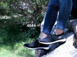 حراج کتونی پیاه روی دخترانه  مدل اسکیچرز  کد 4044 با ارسال رایگان فقط268000  تومان