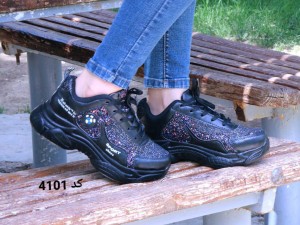 حراج کتونی دخترانه  مدل جدید لمه  کد 4101 بادوام و مقاوم