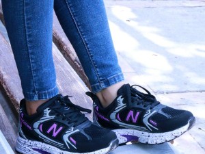 حراج کتونی دخترانه  مدل جدید نیوبالانس  کد 4104 چشم گیر و بادوام