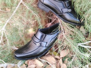 حراج کفش مجلسی مردانه سایز 41 با ارسال رایگان فقط 98000 تومان