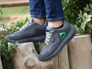 حراج کفش اسپرت زنانه مدل ریبوک کد 745 شگفت انگیز و عاالی