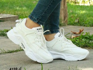 حراج کتونی  دخترانه  مدل فشیون  با ارسال رایگان فقط 238000  تومان