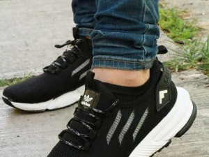 فروش ویژه کفش اسپرت مردانه آدیداس کد 3213 با ارسال رایگان فقط 320000 تومان