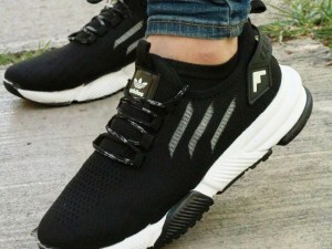 فروش ویژه کفش اسپرت مردانه آدیداس کد 3213 با ارسال رایگان فقط 320000 تومان