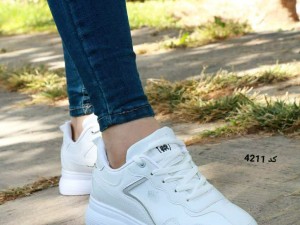 فروش کفش اسپرت دخترانه مدل جدید کد 4211 ظریف و با اصالت