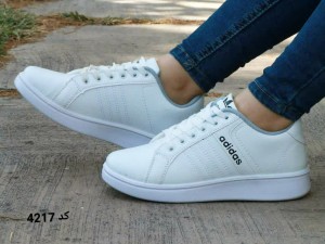 حرااج جذااب کفش اسپرت زنانه آدیداس  کد 4217 ترند روز و پر فروش