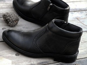 حراااااج ویژه  نیم بوت مردانه ساده و شیک ،قهوه ای رنگ  قیمت  فقط۳۷۸۰۰۰  تومان کد2191