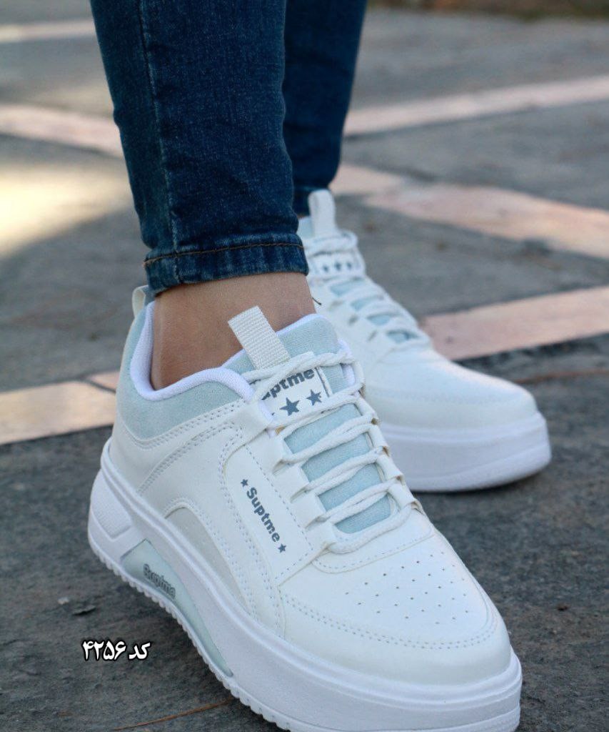 حراج استثنایی کتونی  دخترانه  مدل فشیون رنگ سفید با ارسال رایگان فقط 320000  تومان