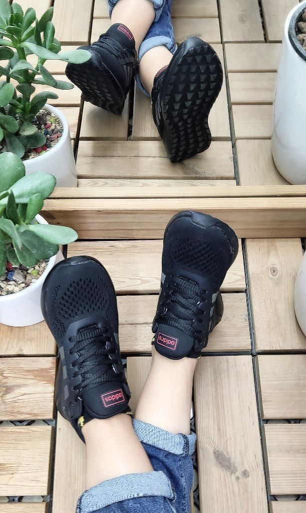 حراج استثنایی کتونی  اسپرت دخترانه  زنانه مدل آدیداس سفید قرمز کد 4530ارسال رایگان