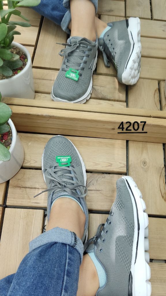 فروش فوق العاده این هفته کفش اسپرت و پیاده روی  زنانه دخترانه مدل اسکیچرز کد4531با ارسال رایگان