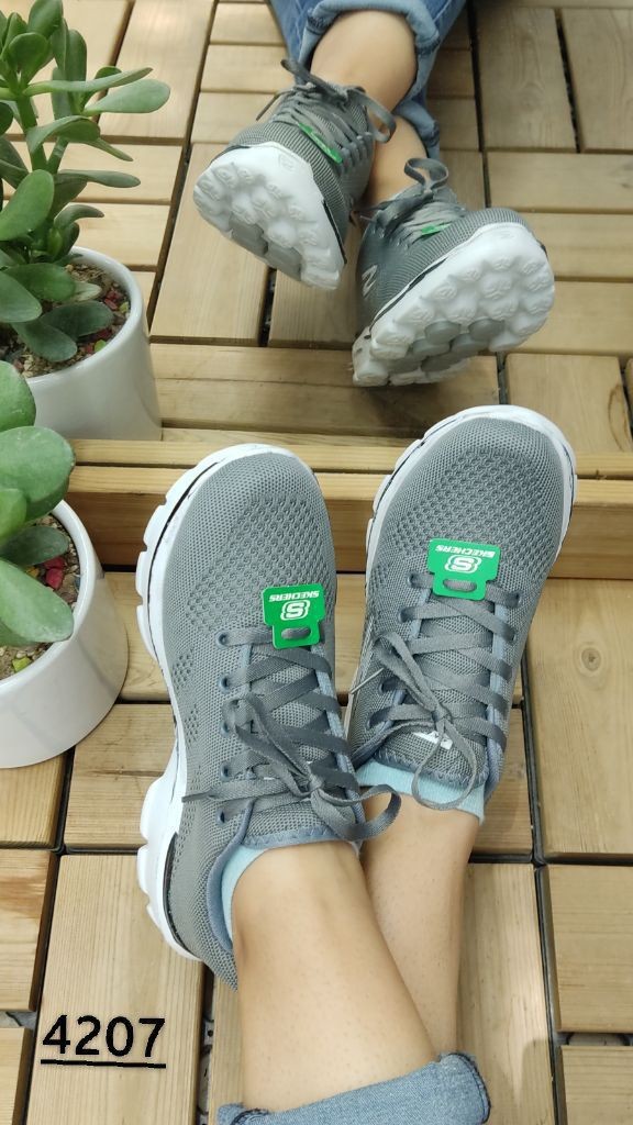 فروش فوق العاده این هفته کفش اسپرت و پیاده روی  زنانه دخترانه مدل اسکیچرز کد4531با ارسال رایگان