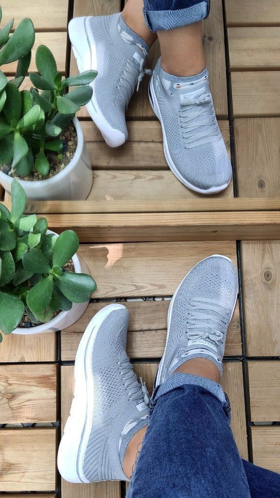 فروش فوق العاده این هفته کفش اسپرت و پیاده روی  زنانه دخترانه مدل اسکیچرز مشکی تمام    کد4254 با ارسال رایگان