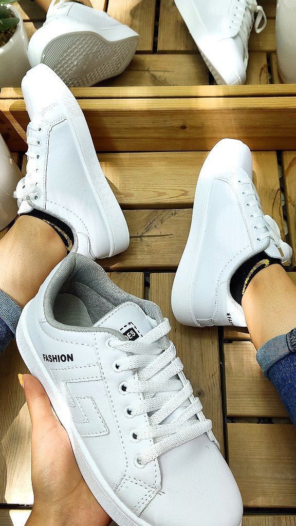 حراج استثنایی کتونی  دخترانه  زنانه مدل جدید ونس FASHION  رنگ سفید تمام    با ارسال رایگان  کد4502