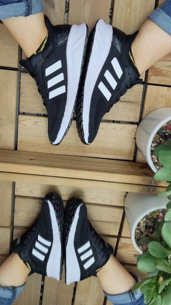 حراج اسپرت پرطرفدار زنانه  مدل Zx700 کد4417با ارسال رایگان