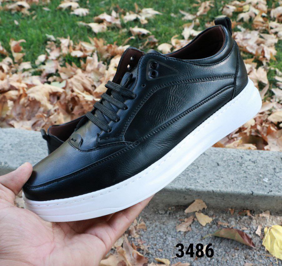 کفش مدل باکیفیت رویه چرمی بندی با کیفیت  مردانه پسرانه به رنگ قهوه ای زیره سفید با ارسال رایگان کد 3488