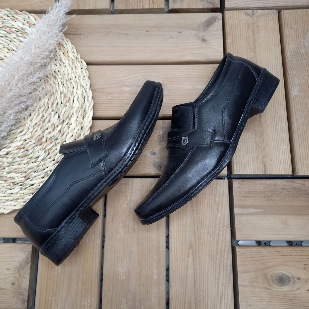 حراج کفش مجلسی مردانه مدل شبرو2009 مناسب کت و شلوار طرح جدید با ارسال  ساده و همیشگی