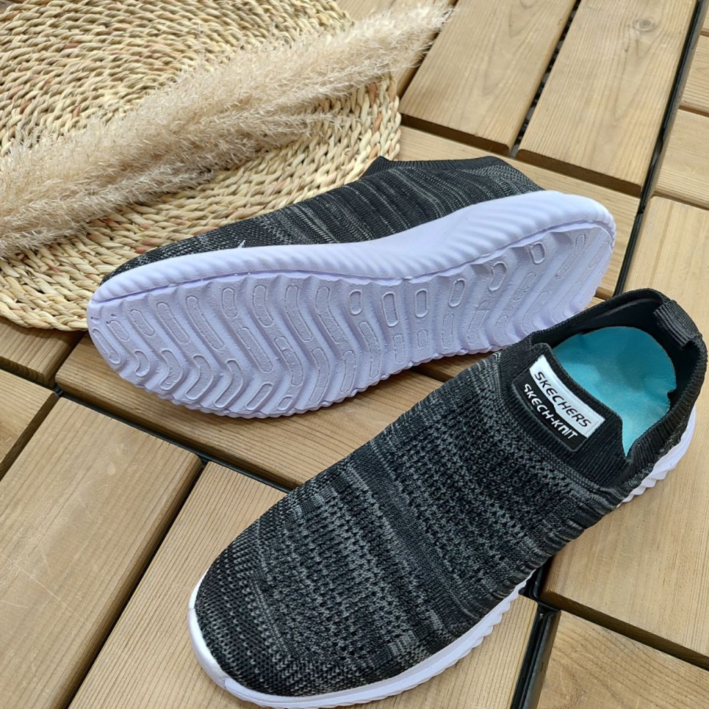 کفش راحتی  مردانه پسرانه مدل اسکیچرز  نرم و با کیفیت  رنگ طوسی زیره طوسی با ارسال رایگان