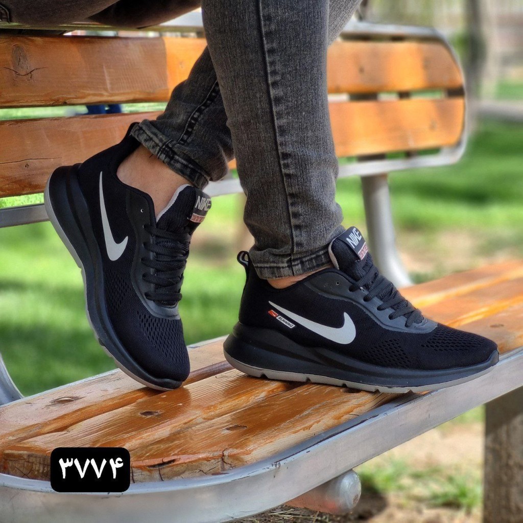 کفش اسپرت مردانه مدل نایک بسیارجذاب مشکی سفید  ارسال رایگان