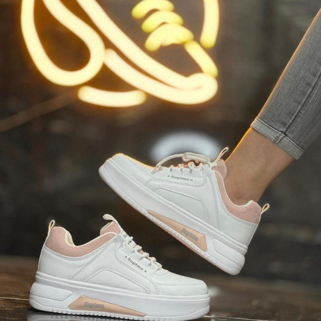 حراج استثنایی کتونی  اسپرت دخترانه  زنانه مدل جدید ونس  رنگ  سفید کرم با ارسال رایگان  کد4255