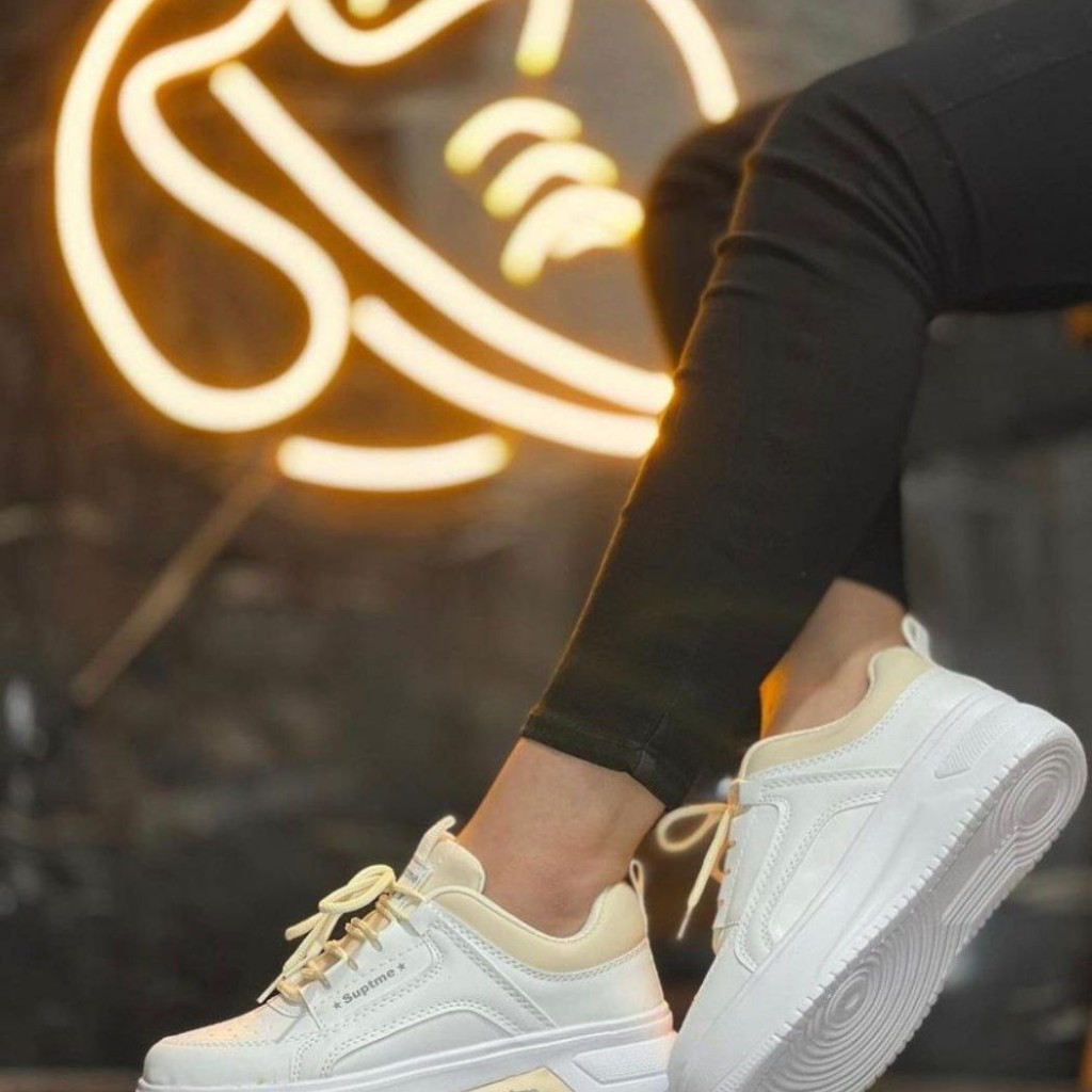 حراج استثنایی کتونی  اسپرت دخترانه  زنانه مدل جدید ونس  رنگ  سفید زرد با ارسال رایگان  کد4255