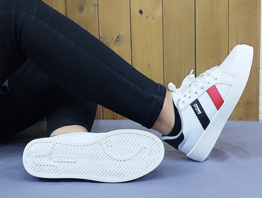 حراج استثنایی کتونی دخترانه  زنانه مدل جدید ونس FASHION طبی  رنگ سفید قرمز با ارسال رایگان